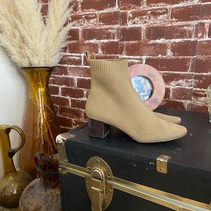 Everlane Tan Glove Boots W/ Box